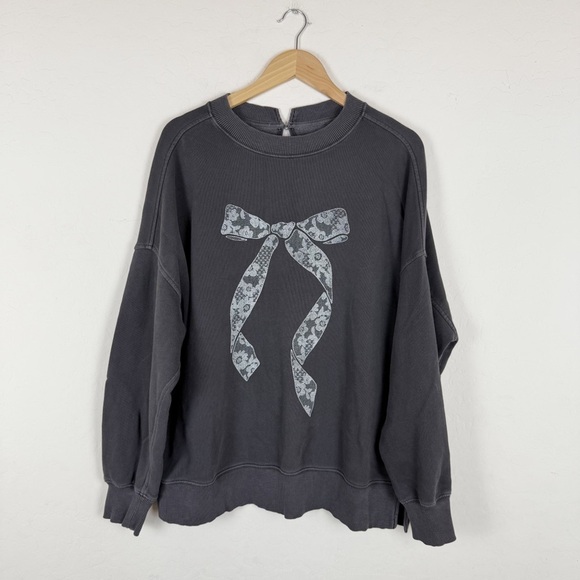 Aerie Big Chill Bow Graphic Crew Sweatshirt - Picture 1 of 7